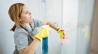 Mycie kabiny prysznicowej 