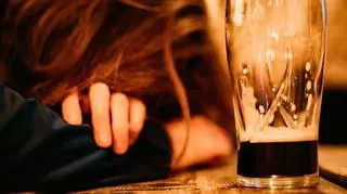 alkoholizm, alkohol, picie