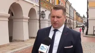 "Jesteśmy przygotowani, by zapewnić edukację uchodźcom". Przemysław Czarnek o pomocy dla mieszkańców Ukrainy