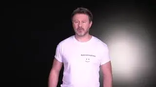"Jesteśmy myślącą kupą mięsa". Andrzej Piaseczny o zdrowiu psychicznym i swoich sposobach na poprawę nastroju