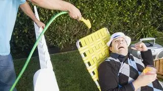 Co zrobić, by sąsiad w bloku przestał przeszkadzać?