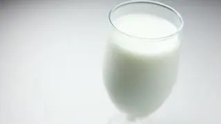 Dania na bazie kefiru. Sprawdź, co wyczarował z nich Bartek Boratyn