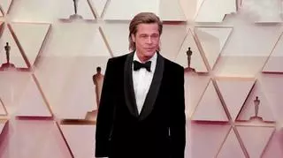 Brad Pitt pojawił się na premierze filmu w spódnicy. Dlaczego aktor zdecydował się na taki strój?  