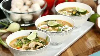 Ania Starmach i kokosy w kuchni