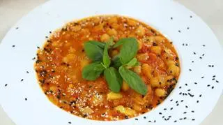 Stufato di ceci, czyli włoski gulasz z ciecierzycy. Idealny na letni obiad