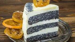 Tort z masą makową