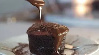 muffinka oblewana czekoladą 