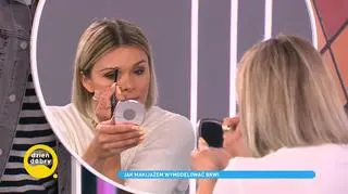 Makijaż brwi krok po kroku. Jak podkreślić spojrzenie? Zalety kredki woskowej