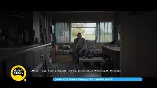 Nowe oblicze Pawła Domagały w teledysku "Milcz". "Jest trochę jak Ed Sheeran"