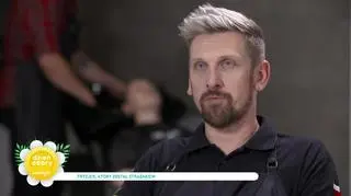Krzysztof Osak to strażak, który został fryzjerem. Otworzył salon we Wrocławiu