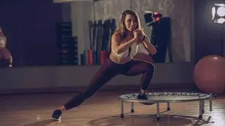 Fitness na trampolinach