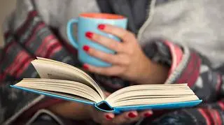 Dlaczego warto czytać książki? Poznaj argumenty i tytuły warte uwagi