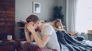 Para, która ma problemy w łóżku 