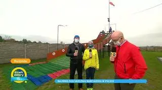 Zbudowali skocznię narciarską we własnym ogródku. To mniejszy tego typu obiekt w Polsce