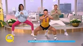 Trening z Qczajem. Trenujemy do muzyki lat 80. Jakie ćwiczenia wykonywać rano?