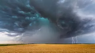 burza, cyklon, tornado