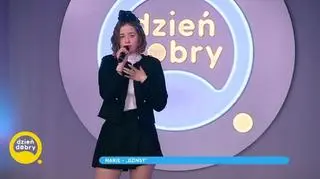 Na naszej scenie Marie z utworem "Dżinsy". "Na ratunek uwięzionym w zimowym świecie słuchaczom"