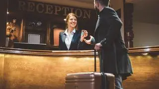 Pomorskie. 300 gości w hotelu. Właściciel tłumaczy, że to turniej szachowy