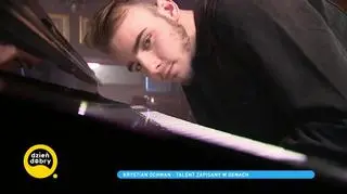 Krystian Ochman - kim jest? Wnuk słynnego śpiewaka operowego podbija rynek muzyczny