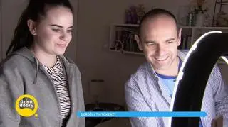 Dorosłe gwiazdy TikToka. Co inspiruje ludzi do nagrywania autorskich filmików?