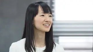 Książka na dzień dobry. Marie Kondo - mistrzyni sprzątania - radzi, jak czerpać radość z pracy