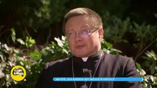 Jak Kościół może naprawić relacje z wiernymi? Abp Ryś: "W ślad za zmianami prawnymi muszą iść zmiany mentalne"