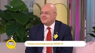 Zmiany neurologiczne po przejściu COVID-19. "Co trzeci ozdrowieniec dalej odczuwa skutki choroby" 