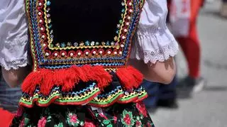 Popularne zagraniczne i polskie tańce ludowe