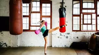 Kickboxing - co daje? Jak trenować? Jakie są kategorie?