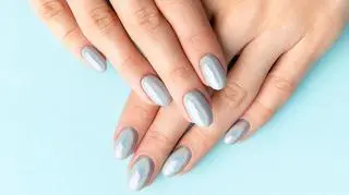 Manicure aurora.