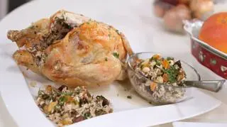 Kurczak faszerowany ryżem i suszonymi owocami