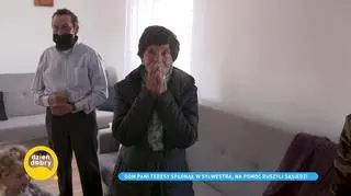 Dobytek pani Teresy spłonął w sylwestra, strażacy i sąsiedzi postawili jej nowy dom. Za swoją postawę otrzymali Pozytywkę