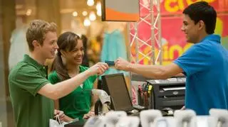 Od którego roku życia można pracować?