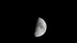 Noc, księżyc