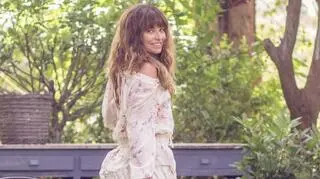 Anna Lewandowska fale na włosach