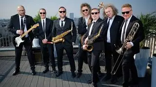 Anna Mucha w teledysku zespołu Poparzeni Kawą Trzy. "Chłopaki są czarujący, wspaniali i niezwykle sympatyczni"