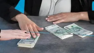 Nawet 113 tys. zł na każde dziecko. Czy suma zasiłków rodzinnych w Polsce jeszcze wzrośnie?