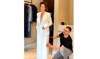 Maja Ostaszewska w atelier Macieja Zienia przed 77. festiwalem filmowym w Wenecji