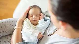 Wymioty u niemowlaka - jakie są przyczyny i co na wymioty sprawdzi się najlepiej?