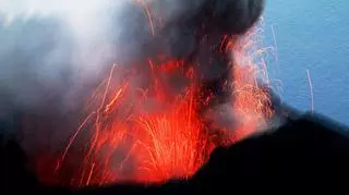 Wybuch wulkano na Stromboli