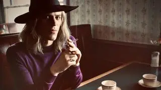 Jak wygląda David Bowie w filmie biograficznym "Stardust"? Są pierwsze zdjęcia!