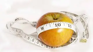 Body wrapping, czyli jak owijanie w folię pomaga wyszczuplić sylwetkę 