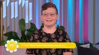 11-latek zajmuje się stylizacją paznokci: "Bardzo zaskakuje swoimi umiejętnościami"