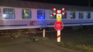 Pociąg i znak Stop