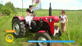Kobieta na traktorze przejechała ponad 700 km w kilka dni. "Sensacja na całą Polskę"