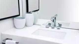 Szafka pod umywalkę – jak pomysłowo wykorzystać przestrzeń w łazience?