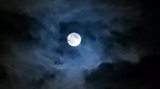 Księżyc, pełnia