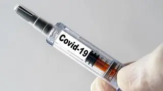 Lek na Covid-19 w zastrzyku