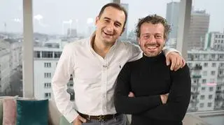 Michał i Krzysztof - ojcowie zakochani w swoich dzieciach. "Mój syn to pierwszy Koterski, który urodzi się w trzeźwej rodzinie"