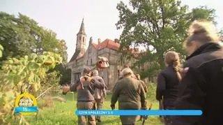Remont pałacu w Debrznie-Wsi w czynie społecznym